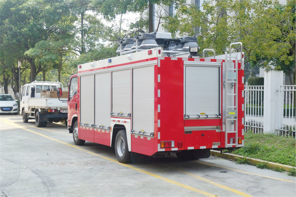 2025 New Fire scene lighting fire truck Isuzu 2025 New Fire scene lighting fire truck Isuzu