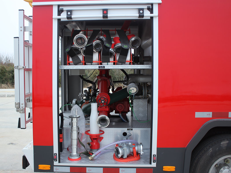 Dongfeng fire truck pump room