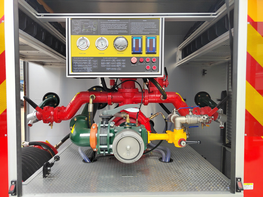 United Arab Emirates 8,000L Water Fire Vehicles Isuzu United Arab Emirates 8,000L Water Fire Vehicles Isuzu