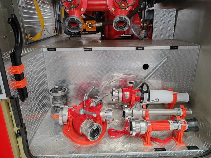 Rear pump room for tool storage