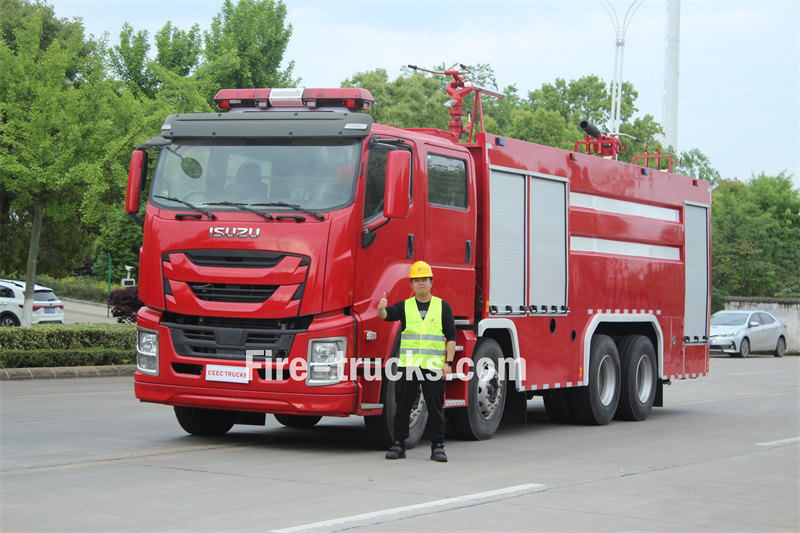 isuzu 8x4 dry powder heavy rescue fire truck