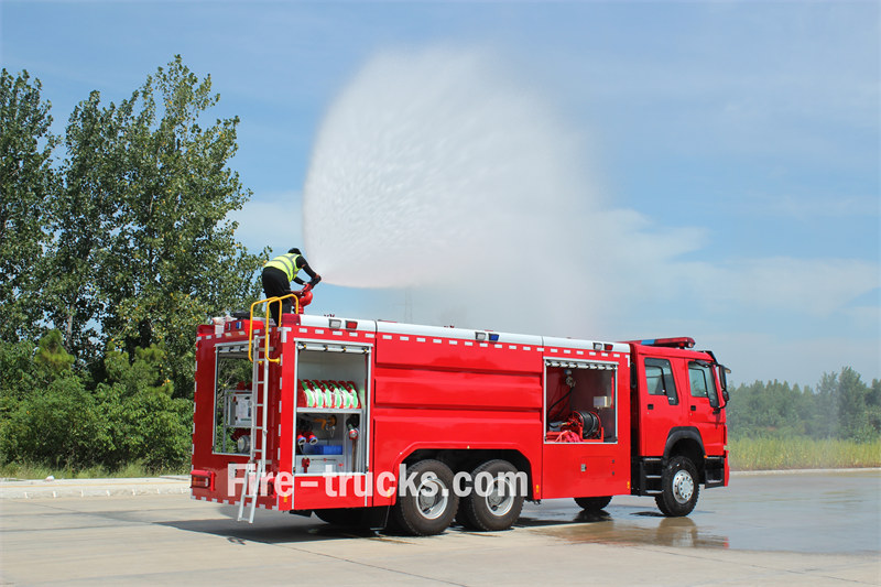 Factory testing for fog spraying Factory testing for fog spraying