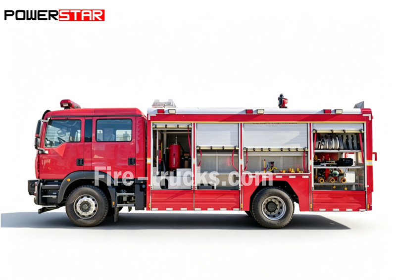 SINOTRUK HOWO TX 8000L Foam Water Tender for Oil Refinery Fire Suppression Dubai